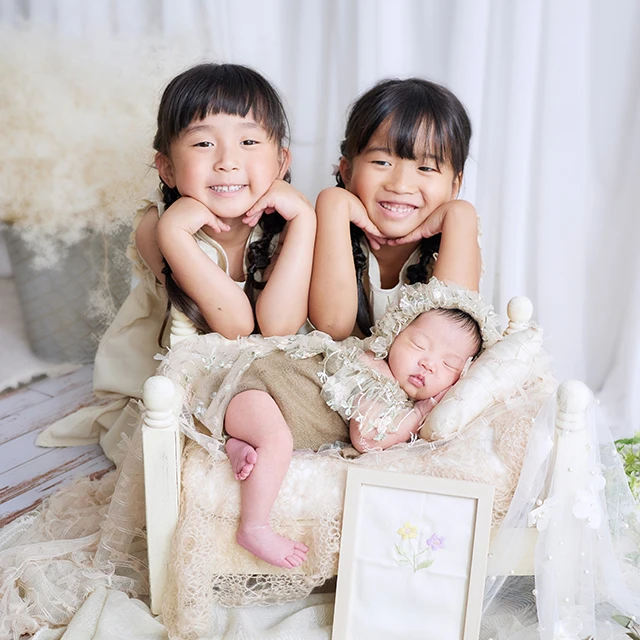 ニューボーンフォトのポーズ030 ニューボーンフォトのポーズの写真030