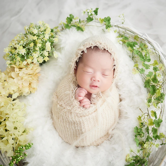 ニューボーンフォトのポーズ039 ニューボーンフォトのポーズの写真039